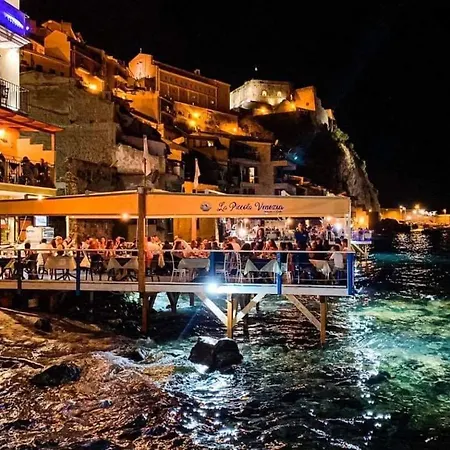 Romeo E Giulietta Panzió Scilla