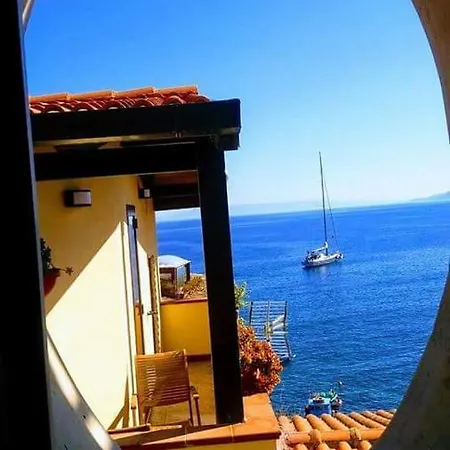 ベッド・アンド・ブレックファスト Romeo E Giulietta 4*