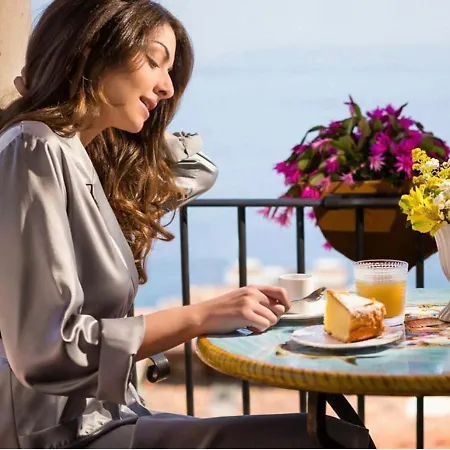 Romeo E Giulietta 4* シッラ