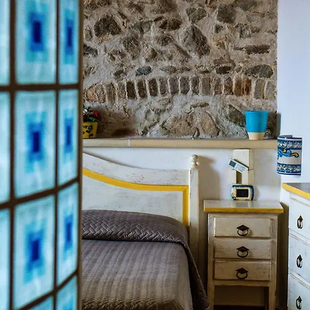 ベッド・アンド・ブレックファスト Romeo E Giulietta 4*