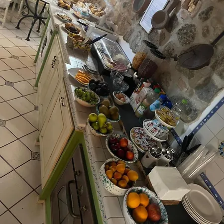 Romeo E Giulietta ベッド・アンド・ブレックファスト シッラ