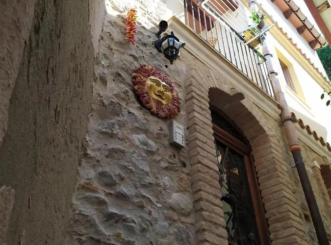 Romeo E Giulietta Scilla